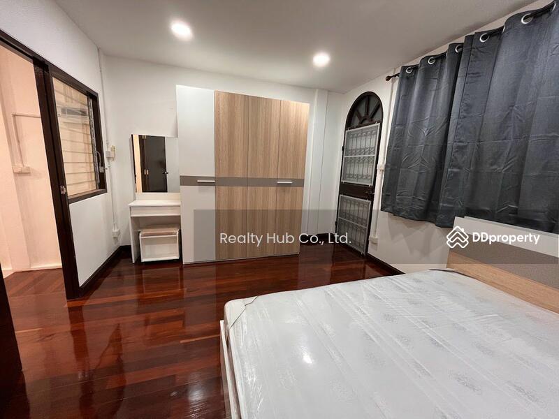 ให้เช่าทาวน์เฮ้าส์พึ่งรีโนเวทใหม่ ใกล้รถไฟฟ้า 50 เมตร สถานีพหลโยธิน 59 ธารทองนิเวศน์, Bangkok, สถานีพหลโยธิน59 พหลโยธิน, Anusaowari, Bang Khen, Bangkok, 2 Bedrooms, 120 sqm, Townhouse For Rent, by ฝากขายบ้าน ฝากขายบ้านมือสอง ฝากขายอสัง Realty HuB, 10554185 - DDproperty.com