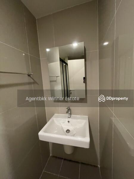 The Base Phetchaburi-Thonglor, Bangkok, Phetchaburi Rd, Bang Kapi, Huai Khwang, Bangkok, 1 Bedroom, 34 sqm, Condo For Rent, by Agentbkk, 10565864 - DDproperty.com