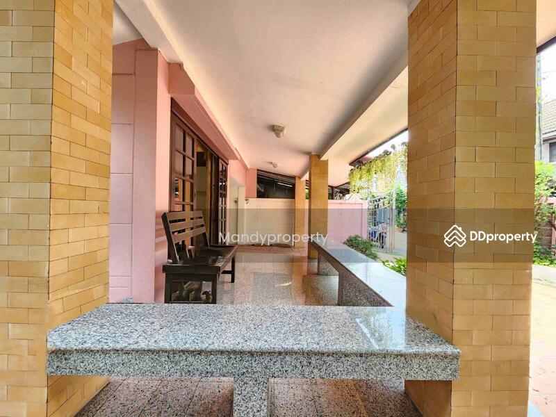 For Sale - Townhouse for sale, Chuan Chuen Village, Prachachuen Soi 30, Bang Sue District., Bangkok