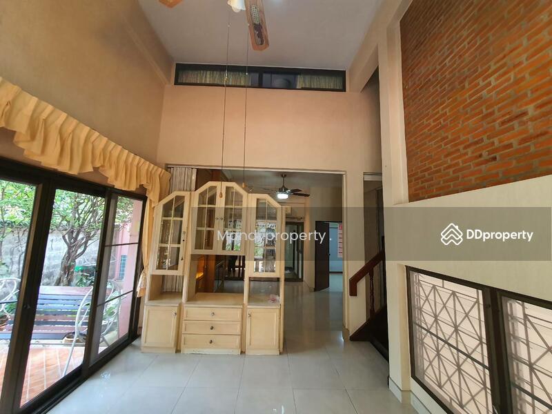 For Sale - Townhouse for sale, Chuan Chuen Village, Prachachuen Soi 30, Bang Sue District., Bangkok