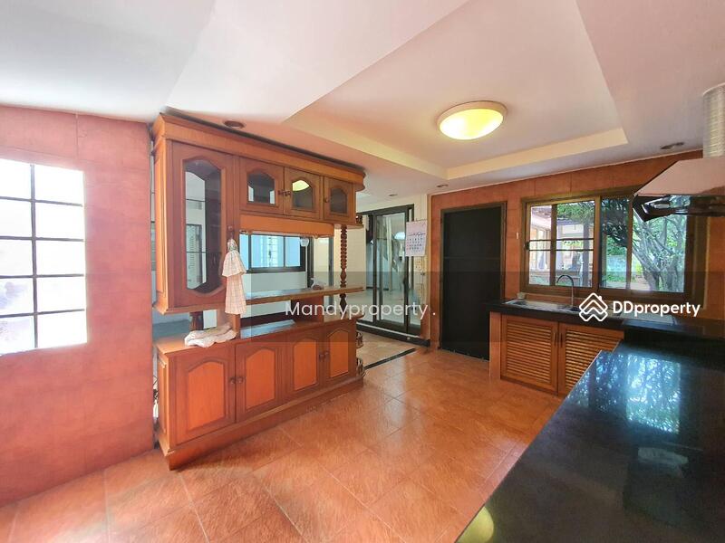 For Sale - Townhouse for sale, Chuan Chuen Village, Prachachuen Soi 30, Bang Sue District., Bangkok