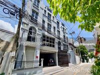 ขาย - ขายอาคารพาณิชย์ บน ถนนรัชดาภิเษก แขวงจันทรเกษม เขตจตุจักร กทม., กรุงเทพ