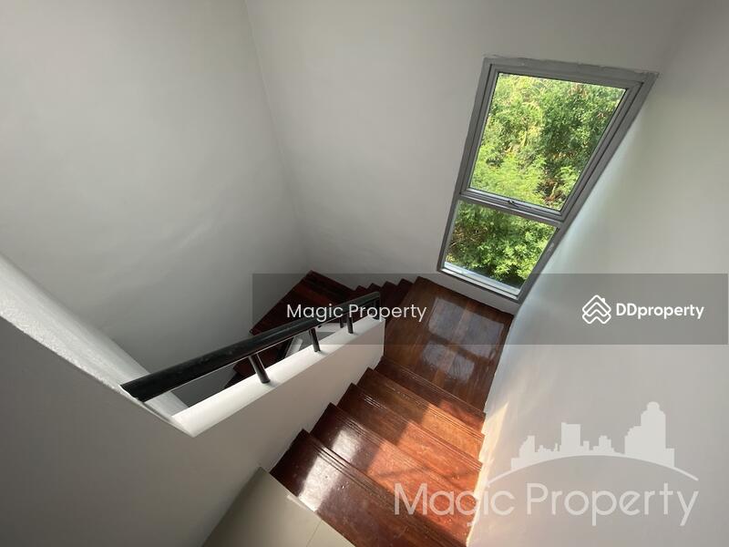 For Sale - Commercial Building on Ratchadaphisek Road 2 Buildings For Sale, Bangkok
