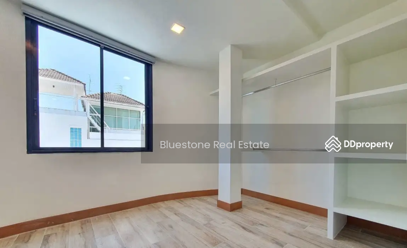 Luxury Townhouse With Private Pool, Bangna, Bangkok, Bangkok, Bang Na, Bang Na, Bangkok, 4 Bedrooms, 450 sqm, Townhouse For Rent, by Thiti Boonchurn, 10575751 - DDproperty.com