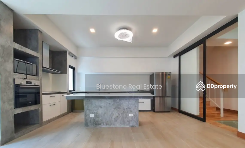 Luxury Townhouse With Private Pool, Bangna, Bangkok, Bangkok, Bang Na, Bang Na, Bangkok, 4 Bedrooms, 450 sqm, Townhouse For Rent, by Thiti Boonchurn, 10575751 - DDproperty.com