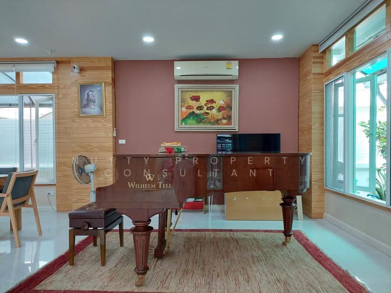 Ratchaphruek Suanluang Village, bangkok, 122 ถนนเฉลิมพระเกียรติ ร.9 ซอย 54, Dok Mai, Prawet, Bangkok, 3 Bedrooms, 400 sqm, Single Detached House For Sale, by Nutty Property Consultant, 10580921 - DDproperty.com