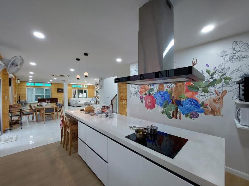 Ratchaphruek Suanluang Village, bangkok, 122 ถนนเฉลิมพระเกียรติ ร.9 ซอย 54, Dok Mai, Prawet, Bangkok, 3 Bedrooms, 400 sqm, Single Detached House For Sale, by Nutty Property Consultant, 10580921 - DDproperty.com