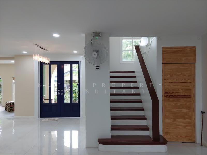 Ratchaphruek Suanluang Village, bangkok, 122 ถนนเฉลิมพระเกียรติ ร.9 ซอย 54, Dok Mai, Prawet, Bangkok, 3 Bedrooms, 400 sqm, Single Detached House For Sale, by Nutty Property Consultant, 10580921 - DDproperty.com