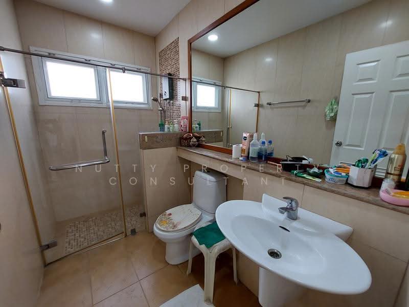 Ratchaphruek Suanluang Village, bangkok, 122 ถนนเฉลิมพระเกียรติ ร.9 ซอย 54, Dok Mai, Prawet, Bangkok, 3 Bedrooms, 400 sqm, Single Detached House For Sale, by Nutty Property Consultant, 10580921 - DDproperty.com