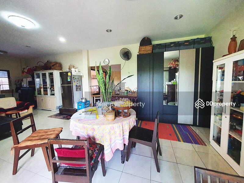 House for sale in Korat, behind Wat Suthachinda, Nakhon Ratchasima, Nai