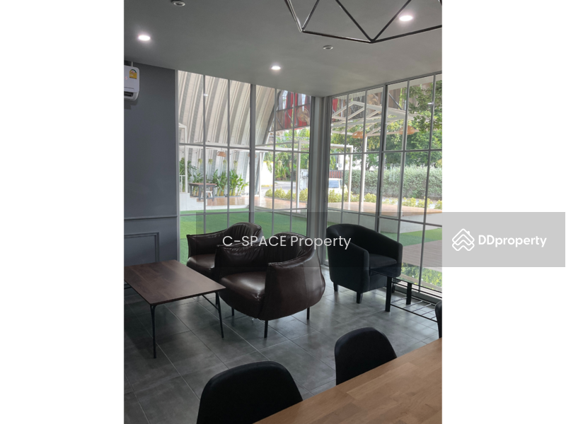 For Rent - Selling space for rent / goods / food near BTS Udomsuk, Bangkok