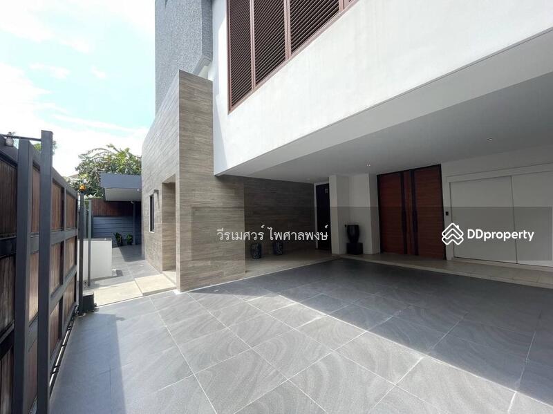 Parc Priva เทียมร่วมมิตร หลังมุม (Built-in ทั้งหลัง เฟอร์นิเจอร์ครบ) 117 ตร.ม. 4 นอน 5 น้ำ จอดรถได้ 