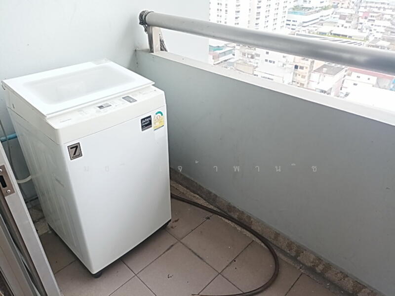 เครื่องซํกผ้า - Washing Machine
