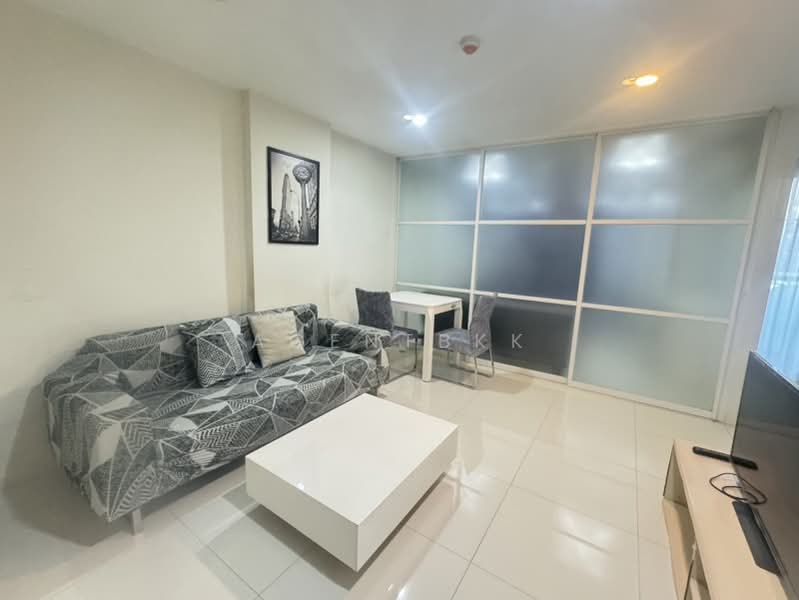 Elements Srinakarin, Bangkok, 43-1 Soi Supaphong 3, Intersection 4, Srinakarin Road, Nong Bon, Prawet, Bangkok, 1 Bedroom, 39 sqm, Condo For Rent, by Agentbkk, 10610081 - DDproperty.com