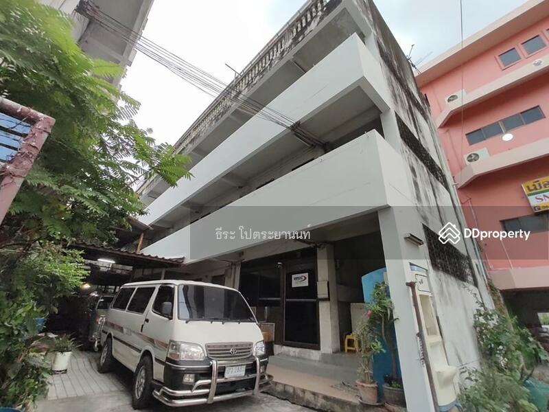 For Sale - อาคารพาณิชย์ 4 ชั้น 2 คูหา เมืองทองธานี พร้อมที่ดินและอาคารหอพัก 4 ชั้น 102 ตร.ว., Nonthaburi