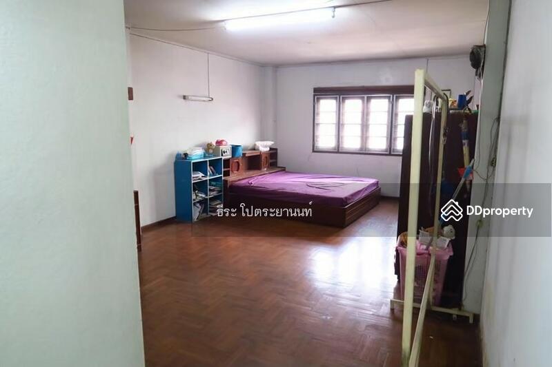 For Sale - อาคารพาณิชย์ 4 ชั้น 2 คูหา เมืองทองธานี พร้อมที่ดินและอาคารหอพัก 4 ชั้น 102 ตร.ว., Nonthaburi