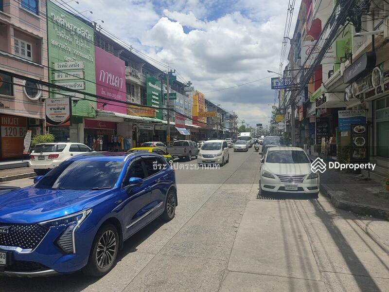For Sale - อาคารพาณิชย์ 4 ชั้น 2 คูหา เมืองทองธานี พร้อมที่ดินและอาคารหอพัก 4 ชั้น 102 ตร.ว., Nonthaburi