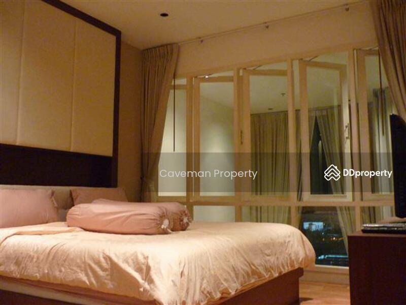 The Emporio Place, Bangkok, 93 Soi Sukhumvit 24, Sukhumvit Road, Khong Tan, Khlong Toei, Bangkok, 1 Bedroom, 72 sqm, Condo For Rent, by Caveman Property, 10618097 - DDproperty.com