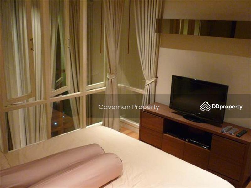 The Emporio Place, Bangkok, 93 Soi Sukhumvit 24, Sukhumvit Road, Khong Tan, Khlong Toei, Bangkok, 1 Bedroom, 72 sqm, Condo For Rent, by Caveman Property, 10618097 - DDproperty.com