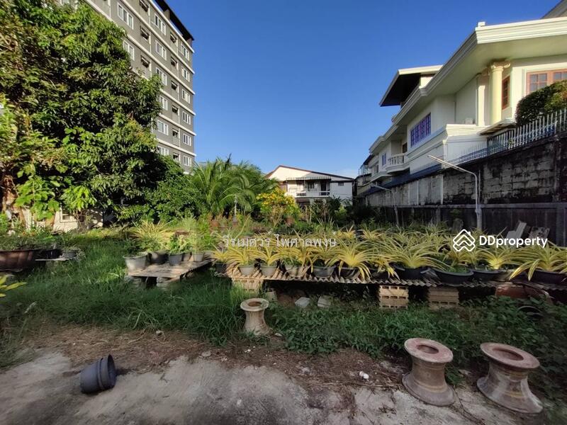 ขายที่ดินอ่อนนุช (เหมาะสร้าง บ้าน + สำนักงาน + Condominium) 209 ตารางวา ถนนกว้าง 8 m. ใกล้รถไฟฟ้า ห้