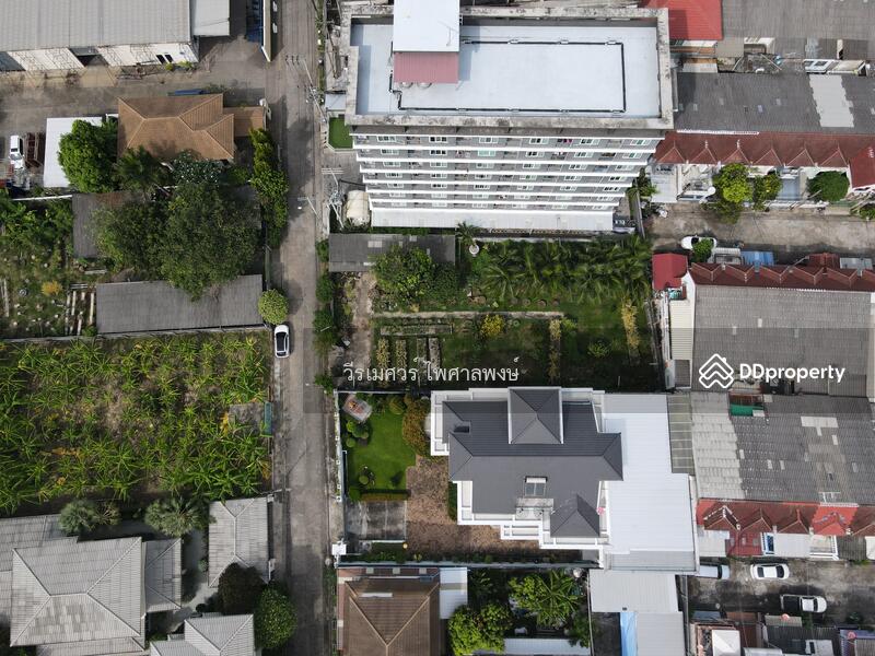ขายที่ดินอ่อนนุช (เหมาะสร้าง บ้าน + สำนักงาน + Condominium) 209 ตารางวา ถนนกว้าง 8 m. ใกล้รถไฟฟ้า ห้