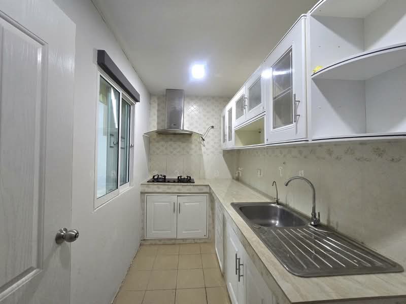 ไลโอนอฟ, Bangkok, ช่างอากาศอุทิศ, Si Khan, Don Mueang, Bangkok, 3 Bedrooms, 140 sqm, Townhouse For Rent, by กุลจิรา อภัยโส, 10619387 - DDproperty.com