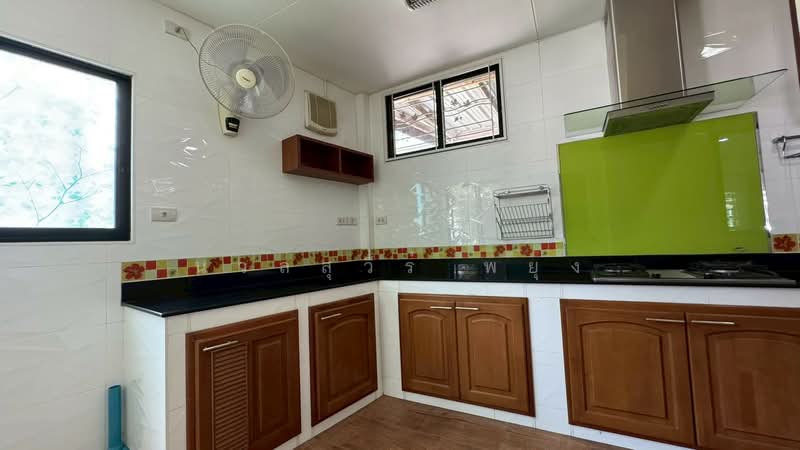 The Connect Up 3 Rattanathibet 17, Nonthaburi, Rattanathibet Road, Bang Kra So, Muang Nonthaburi, Nonthaburi, 3 Bedrooms, 139 sqm, Townhouse For Sale, by นวลสุวีร์ พยุง, 10622126 - DDproperty.com
