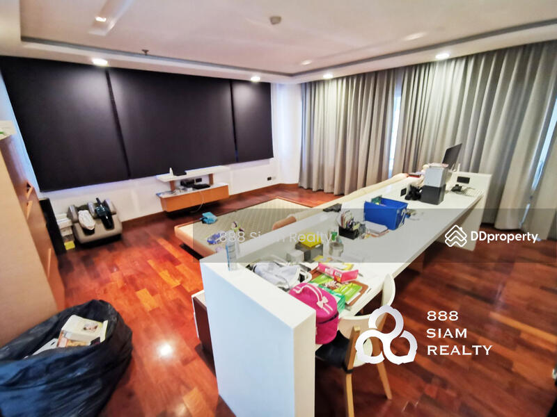 Le Raffine Sukhumvit 24, Bangkok, Soi Sukhumvit 24, Khong Tan, Khlong Toei, Bangkok, 3 Bedrooms, 372 sqm, Condo For Sale, by Sutapat Pariwong, 10624704 - DDproperty.com
