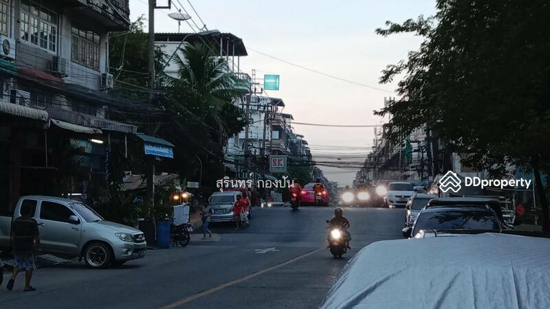 ให้เช่า - ให้เช่า ตึกแถวริมถนน 3 ชั้นครึ่ง 41/84 ถนนเอกชัย ซอยเอกชัย 76 อยู่อาศัยก็ได้ค้าขายธุรกิจยิ่งดี, กรุงเทพ