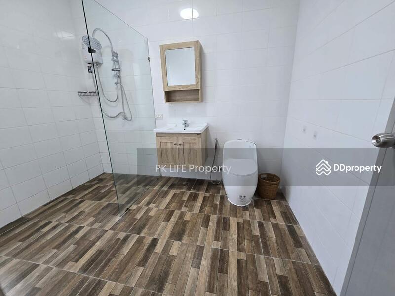 ให้เช่า - 7R0589 This House with common pool with 1bedroom 1bathroom 30,000/month in rawai, ภูเก็ต