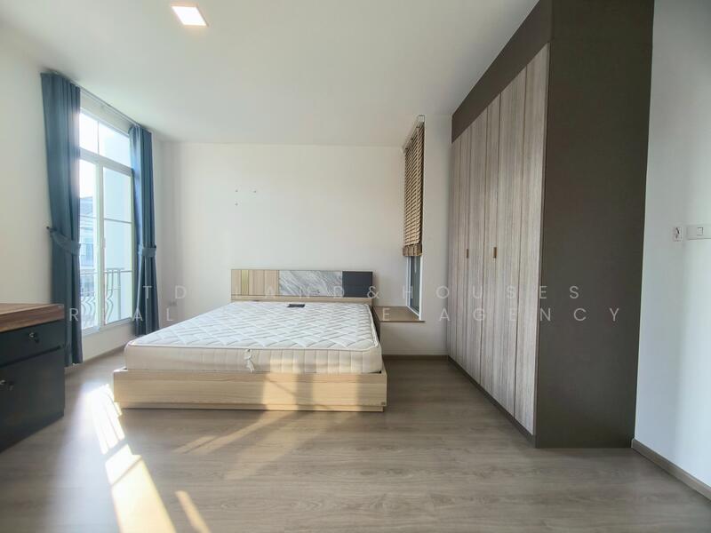 Indy 2 Bangna-Ramkhamhaeng 2, Bangkok, Soi Ramkhamhaeng 2, Dok Mai, Prawet, Bangkok, 3 Bedrooms, 122 sqm, Townhouse For Rent, by YTD Land&houses Real Estate Agency, 10644329 - DDproperty.com