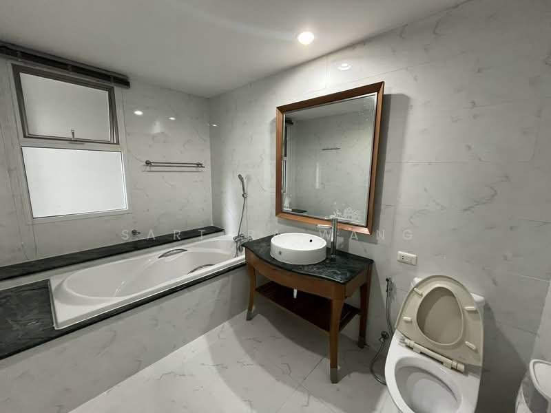 The Bangkok Sukhumvit 61, Bangkok, Sukhumvit 61, Khlong Tan Nua, Watthana, Bangkok, 2 Bedrooms, 75 sqm, Condo For Rent, by Sarttra Wang, 10644970 - DDproperty.com