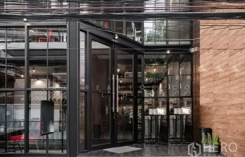 For Rent - For Rent Bangkok Retail Sathorn BTS Saint Louis Sathorn BRE18645, Bangkok