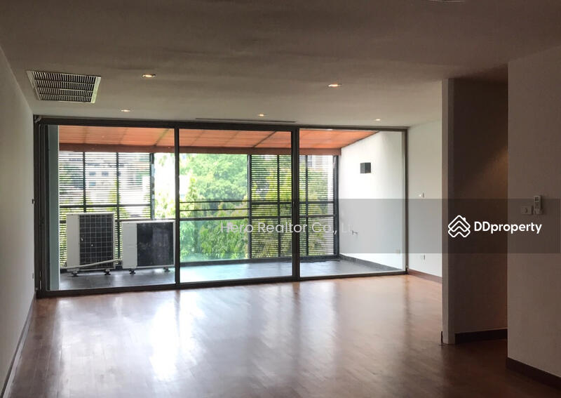 Bangkok Home Office Sukhumvit BTS Phrom Phong BRE18689, Bangkok, Khlong Tan Nua, Watthana, Bangkok, 3 Bedrooms, 400 sqm, Townhouse For Rent, by Hero Realtor Co., Ltd., 10649647 - DDproperty.com