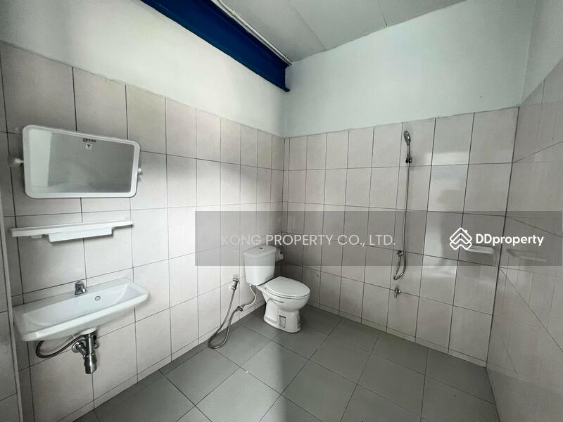 ให้เช่าโกดัง บางบัวทอง นนทบุรี ใกล้ถนน340 พื้นที่ 334-574 ตร.ม., Nonthaburi, Lahan, Bang Bua Thong, Nonthaburi, , 344 sqm, Warehouse/Factory For Rent, by Jakarin Houpramong, 10654470 - DDproperty.com