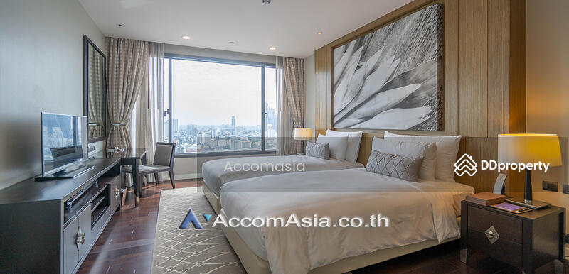 ให้เช่า - 2 Bedrooms Apartment For Rent in sukhumvit, Bangkok near BTS Phrom Phong at Suites & Residences, กรุงเทพ
