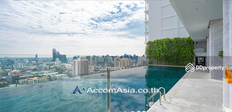 ให้เช่า - 2 Bedrooms Apartment For Rent in sukhumvit, Bangkok near BTS Phrom Phong at Suites & Residences, กรุงเทพ