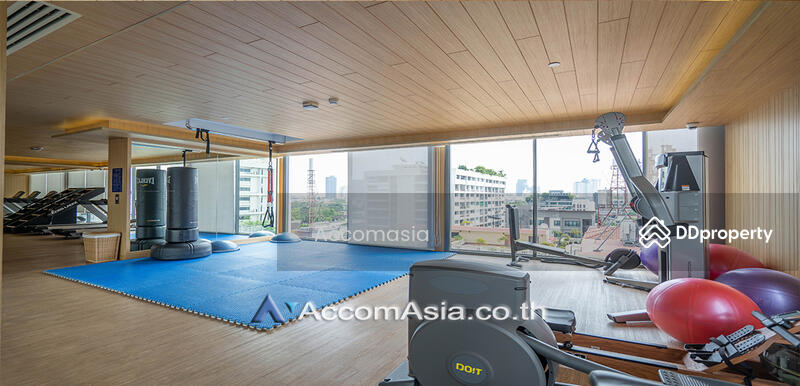 For Rent - 2 Bedrooms Apartment For Rent in sukhumvit, Bangkok near BTS Phrom Phong at Suites & Residences, Bangkok