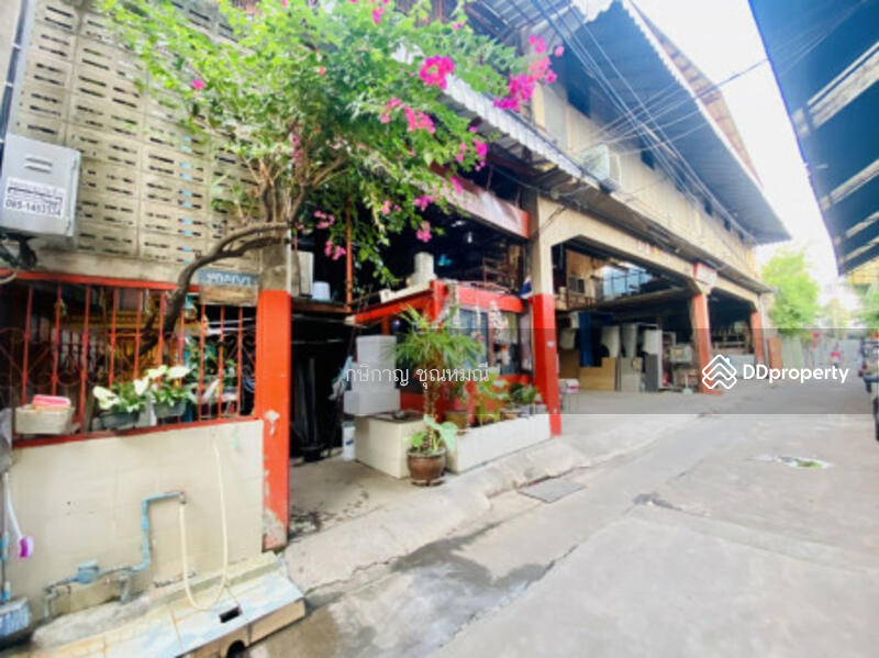 For Rent - ให้เช่า โกดัง ใจกลางเมือง ถนนจันทน์ พื้นที่ใช้สอย 500 ตรม. เนื้อที่ 85 ตร.วา เดินทางสะดวก, Bangkok