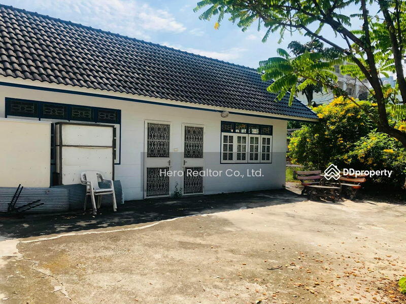ให้เช่า - For Rent Bangkok Single House Charoenrat Sathon BRE18775, กรุงเทพ