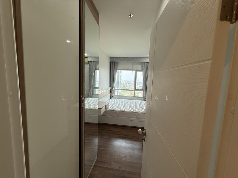 Centric Tiwanon Station, Nonthaburi, 333 Krungthep-Nonthaburi Rd, Bang Khen, Muang Nonthaburi, Nonthaburi, 1 Bedroom, 42 sqm, Condo For Sale, by Living Real Estates, 10675875 - DDproperty.com