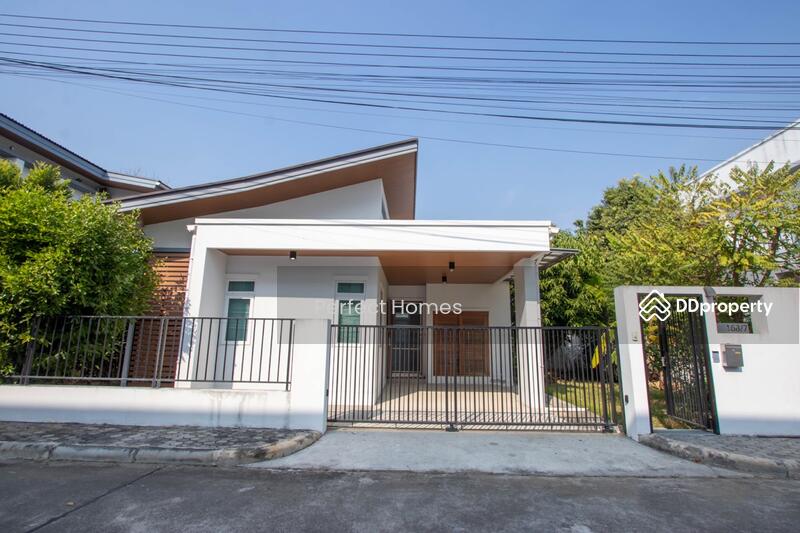 For Sale - Modern 2 BR Bungalow For Sale At Baan & Beyond, Buak Khang, San Kamphaeng, Chiang Mai