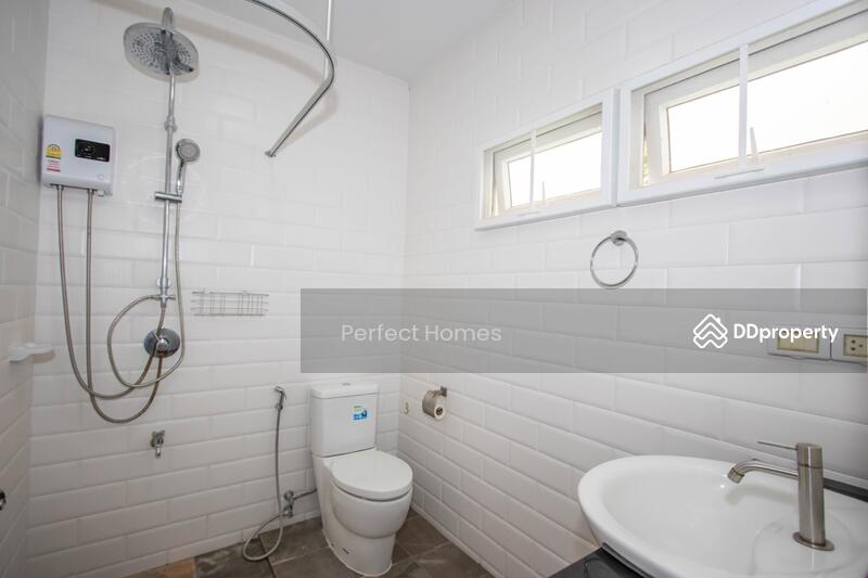 For Sale - Modern 2 BR Bungalow For Sale At Baan & Beyond, Buak Khang, San Kamphaeng, Chiang Mai