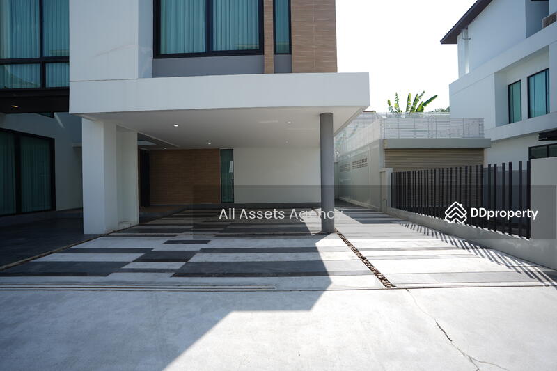 For Sale - Nirvana Beyond Suanluang Rama 9, Bangkok
