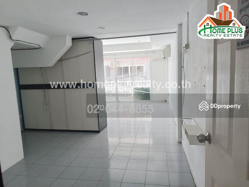 ขาย - อาคารพาณิชย์ 4 ชั้น ตำบลหัวหิน อำเภอหัวหิน ประจวบคีรีขันธ์ (ใกล้ตลาดฉัตรไชยและตลาดโต้รุ่งหัวหิน), ประจวบคีรีขันธ์