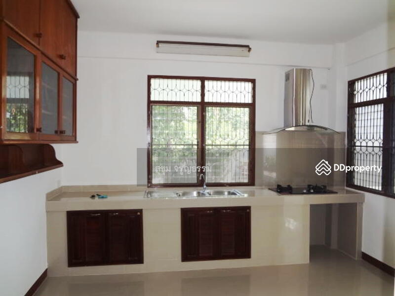 For Sale - Detached house Bangna Udomsuk 171 sqw near BTS and The Bangkok Mall, Bangkok