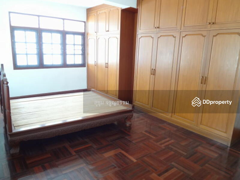 For Sale - Detached house Bangna Udomsuk 171 sqw near BTS and The Bangkok Mall, Bangkok
