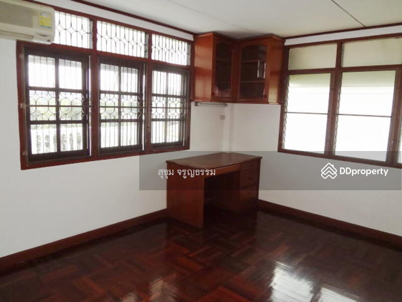 For Sale - Detached house Bangna Udomsuk 171 sqw near BTS and The Bangkok Mall, Bangkok