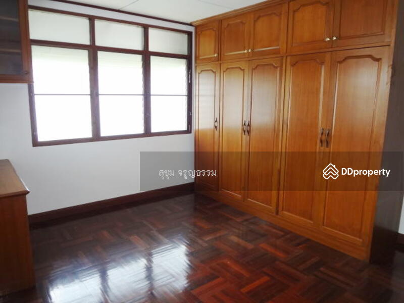 For Sale - Detached house Bangna Udomsuk 171 sqw near BTS and The Bangkok Mall, Bangkok