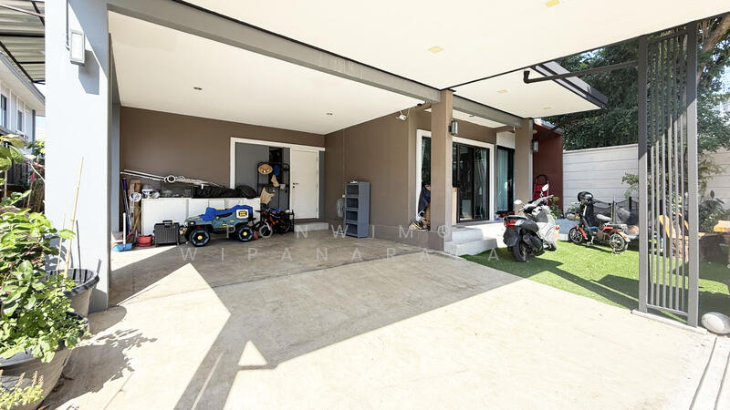 The Plant Exclusique Phatthanakan, Bangkok, Soi Phatthanakan 44, Suan Luang, Suan Luang, Bangkok, 3 Bedrooms, 190 sqm, Single Detached House For Sale, by Ponwimol Wipanarapai, 10692576 - DDproperty.com